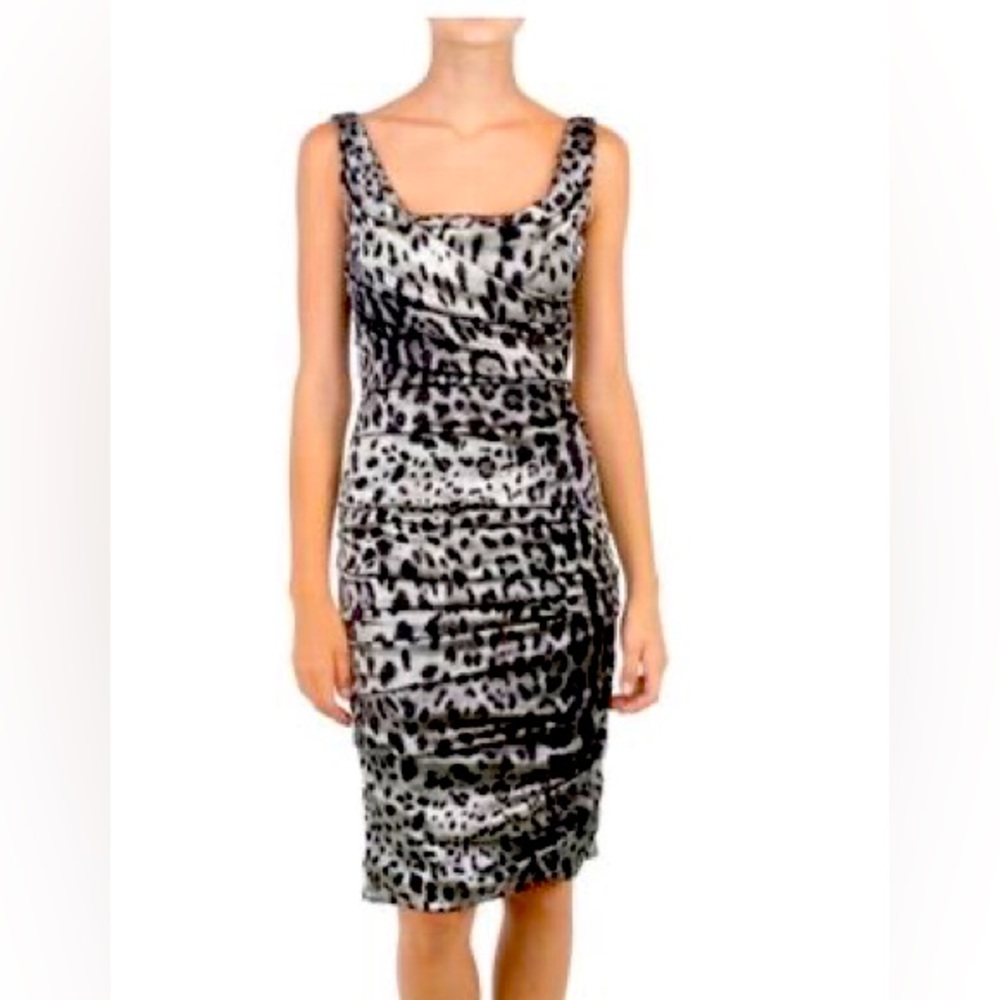 ISO Dolce & Gabbana stretch satin grey dress from circa 2007-08 do not buy